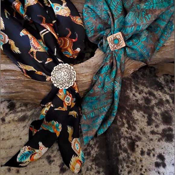 100% Silk Scarf - Picture 1 of 6